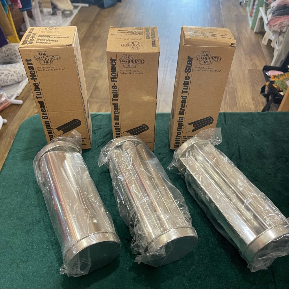 Pampered Chef Bundle Of 3 New Valtrompia Bread Tubes